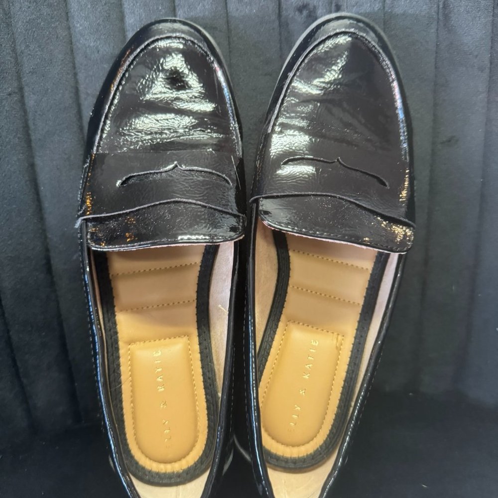 Kelly & Katy - black patten leather